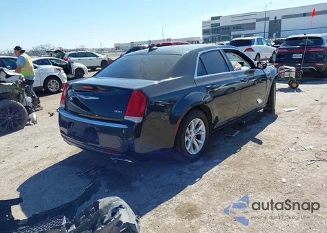 2016 Chrysler 300 Anniversary Edition из США, поврежденный, VIN 2C3CCAAG5GH142120